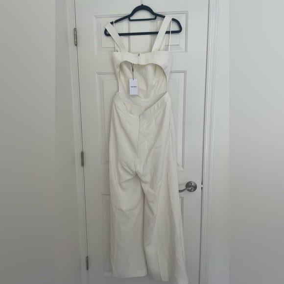 Reiss Dion Open-Back Wide Leg Jumpsuit in Ivory - Picture 7 of 7